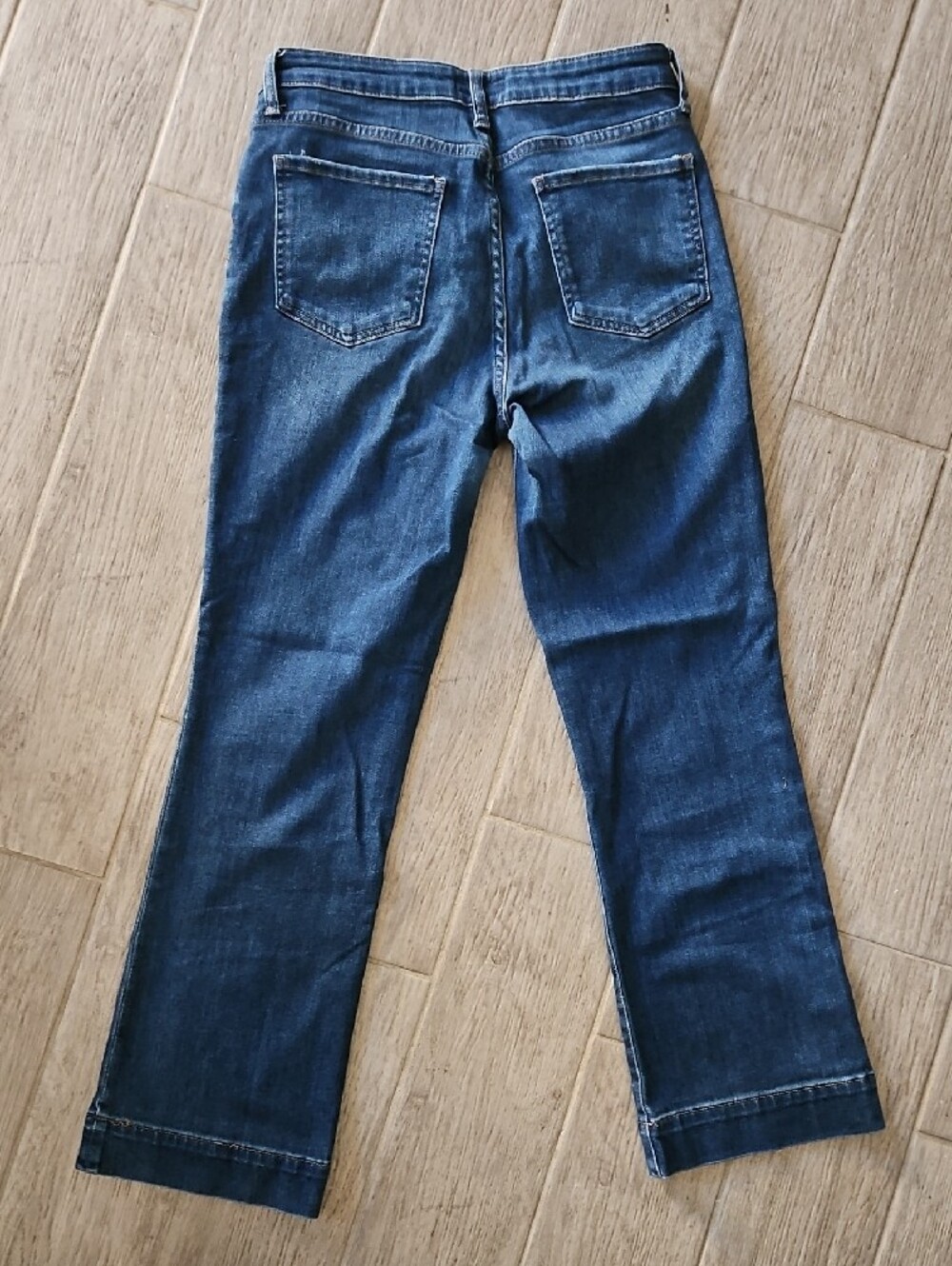 Kut from the Kloth Women's Bootcut Jeans in Blue Wash - Picture 2 of 3